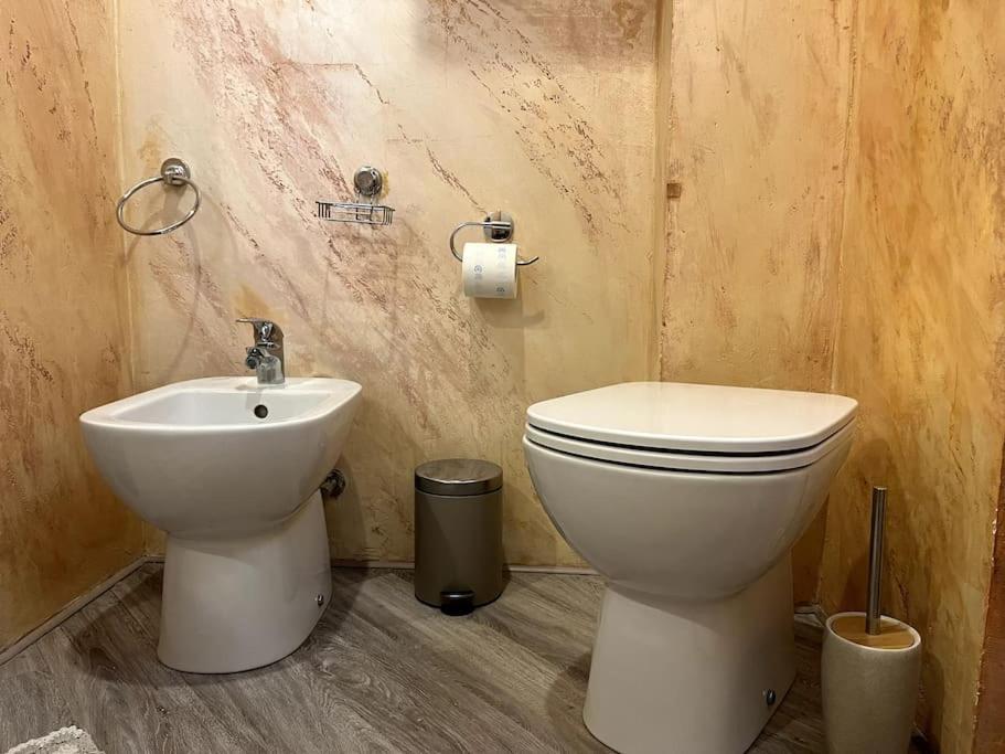 Apartament Termini Treasure - Elegant Retreat Rzym Zewnętrze zdjęcie